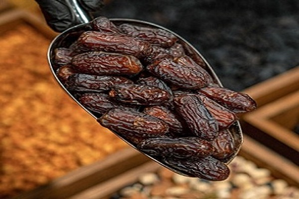 تصویر 2 از قیمت خرید خرما پیارم کوچک + فروش ویژه