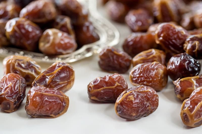 تصویر 5 از قیمت خرما پیارم مشکی + خرید باور نکردنی