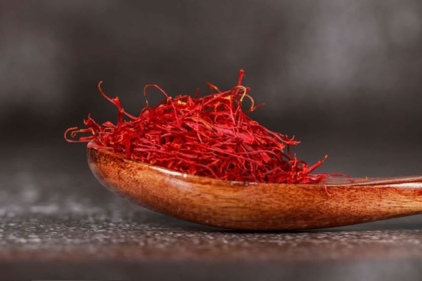 تصویر 1 از قیمت خرید زعفران نیم گرمی با فروش ویژه