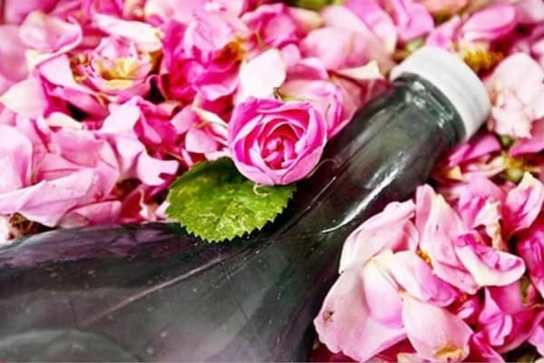 تصویر 5 از خرید و فروش گلاب 1 لیتری با شرایط فوق العاده