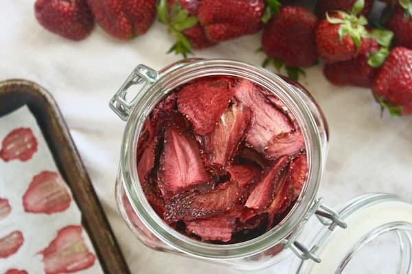 تصویر 5 از قیمت خرید توت فرنگی خشک انجمادی با فروش عمده