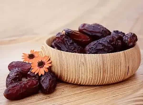 خرما خاصویی بوشهر تازه برداشت جنوب ایران با طعم شیرین