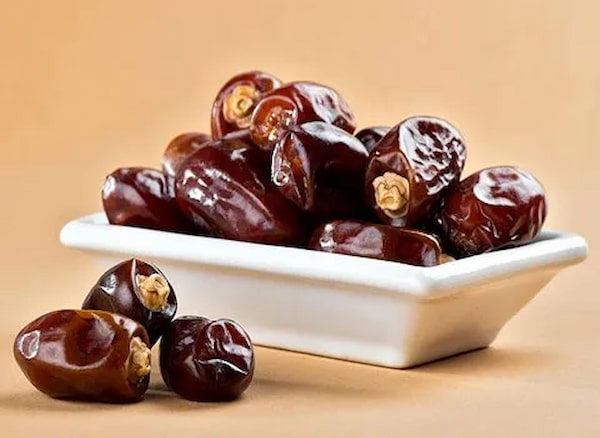 تصویر 1 از قیمت خرما مضافتی مروارید سیاه با کیفیت ارزان + خرید عمده