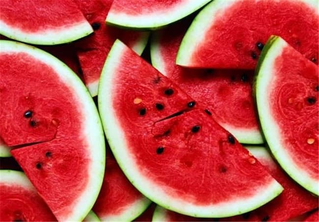 تصویر 3 از قیمت خرید هندوانه لبنانی + فروش ویژه