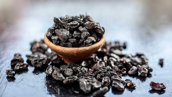 تصویر 4 از قیمت کشمش سیاه ازبکستان با کیفیت ارزان + خرید عمده