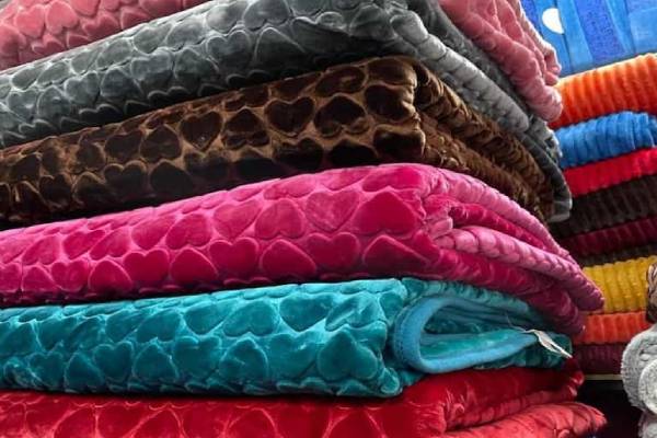 تصویر 1 از فروش پتو مسافرتی قلبی + قیمت خرید به صرفه