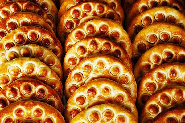 قیمت خرید کیک کلوچه ای ساده عمده به صرفه و ارزان