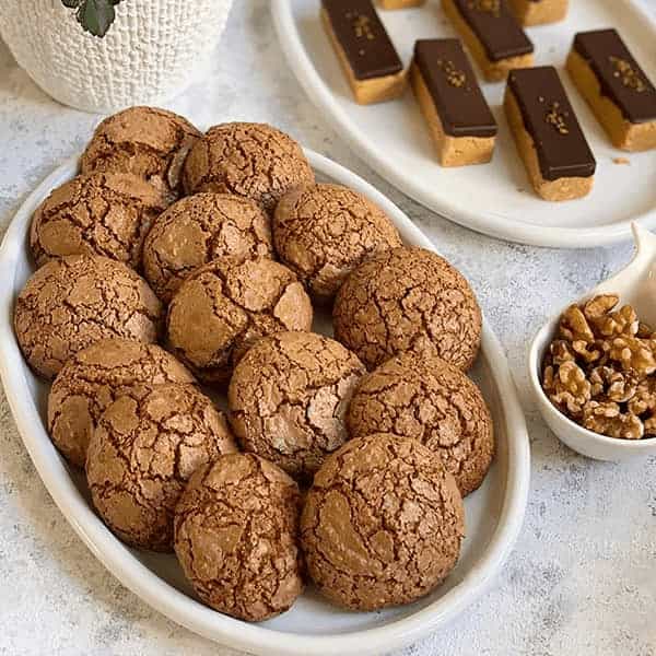 تصویر 5 از قیمت شیرینی گردویی با آرد گندم با کیفیت ارزان + خرید عمده