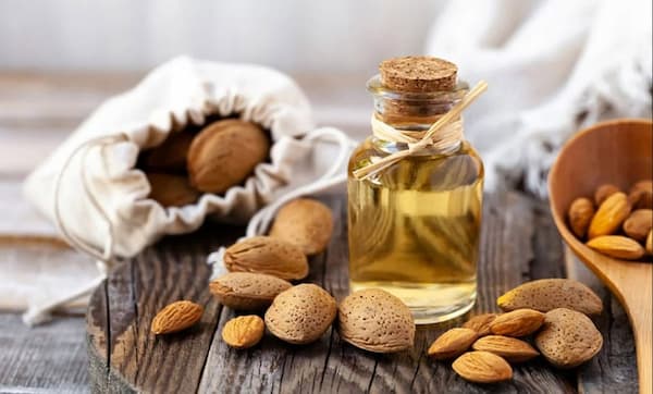 تصویر 2 از فروش روغن بادام شیرین + قیمت خرید به صرفه