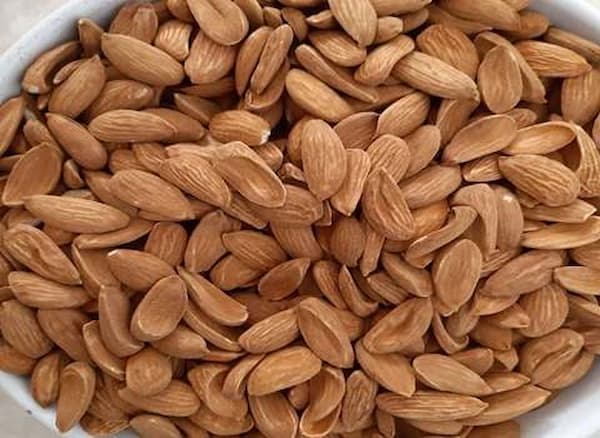 تصویر 2 از قیمت خرید مغز بادام مامایی عمده + فروش ویژه