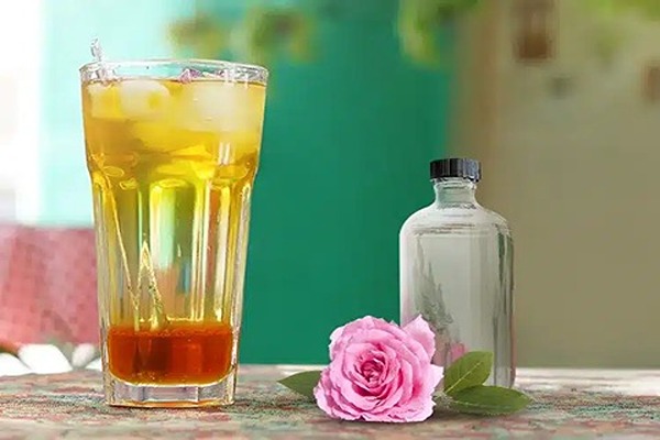 تصویر 3 از خرید و فروش عرق گلاب زعفران با شرایط فوق العاده