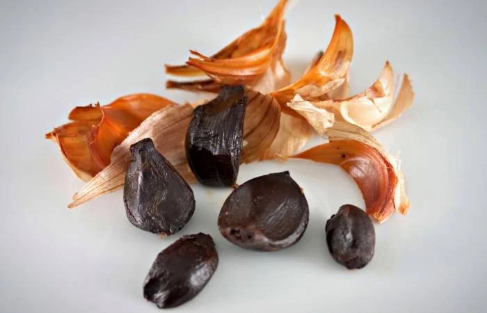 تصویر 5 از قیمت خرید سیر سیاه مرغوب با فروش ویژه