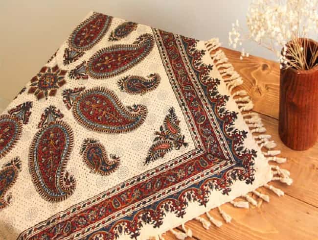 تصویر 2 از خرید و قیمت رومیزی قلمکار گرد + فروش عمده