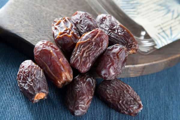 تصویر 2 از قیمت خرید خرما پیارم اعلا + فروش ویژه