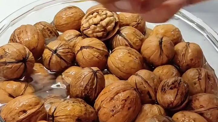 تصویر 4 از خرید مغز گردو عمده + قیمت فروش استثنایی