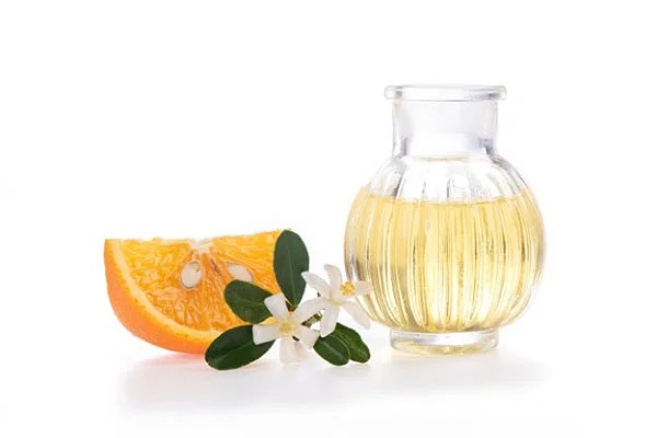 تصویر 1 از خرید عرق بهار نارنج + قیمت فروش استثنایی