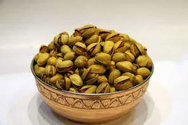 تصویر 1 از قیمت خرید پسته فندقی زعفرانی + فروش ویژه