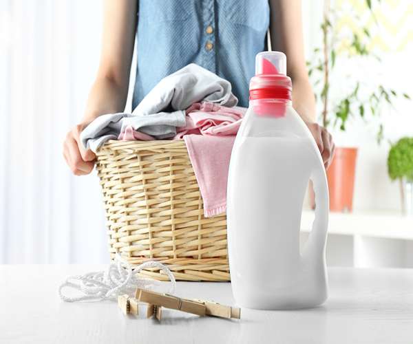 تصویر 3 از قیمت مایع لباسشویی لباس های سفید + خرید باور نکردنی