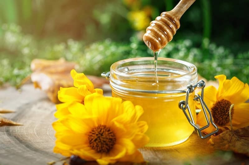 تصویر 5 از قیمت خرید عسل آویشن اصل + فروش عمده