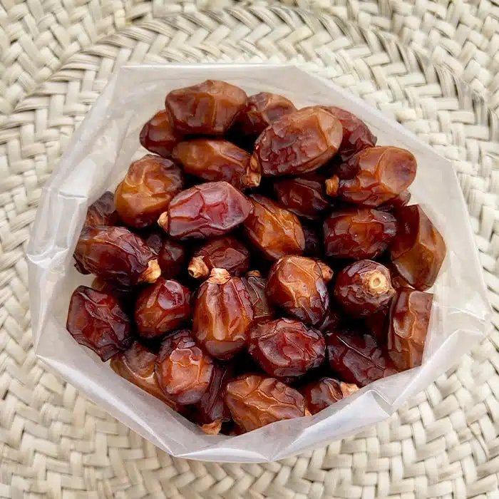 تصویر 3 از قیمت خرما پیارم خاصویی + خرید باور نکردنی