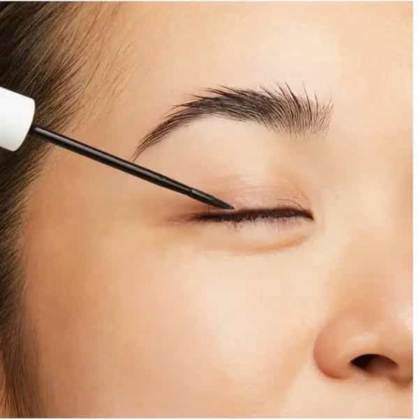 تصویر 5 از خرید وازلین برای ابرو و مژه + قیمت فروش استثنایی