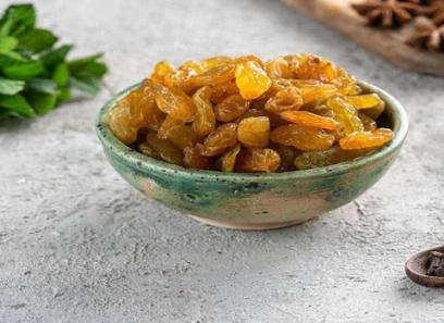 تصویر 3 از خرید کشمش طلایی اصل + قیمت فروش استثنایی