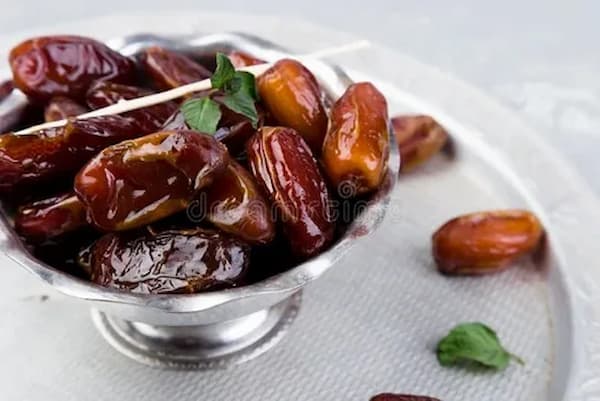 قیمت خرید خرما درجه یک زاهدی  + فروش ویژه