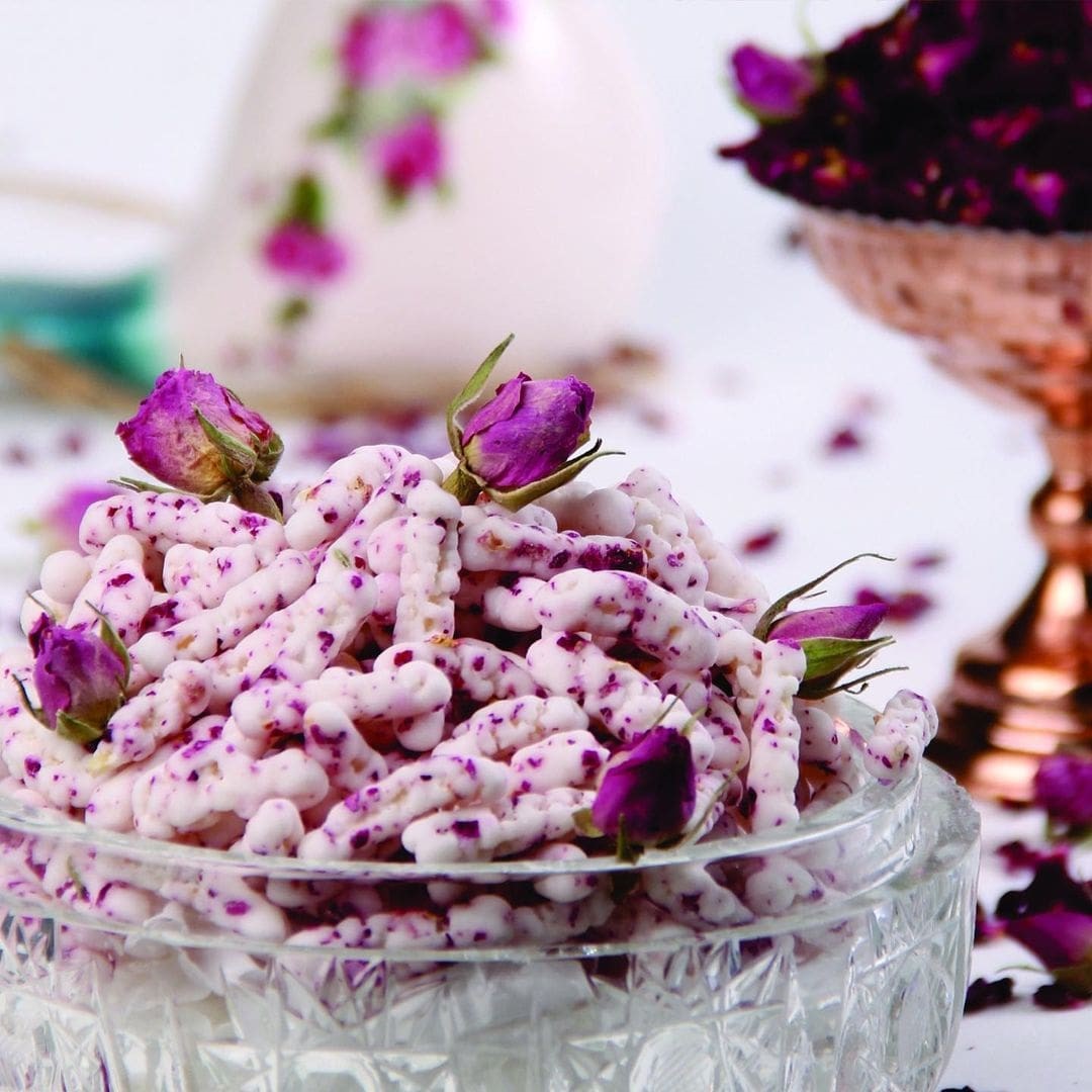 تصویر 1 از قیمت نقل گل محمدی ابریشمی با کیفیت ارزان + خرید عمده