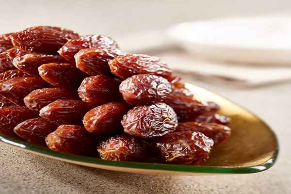 تصویر 3 از قیمت خرمای مضافتی زکریا + خرید باور نکردنی