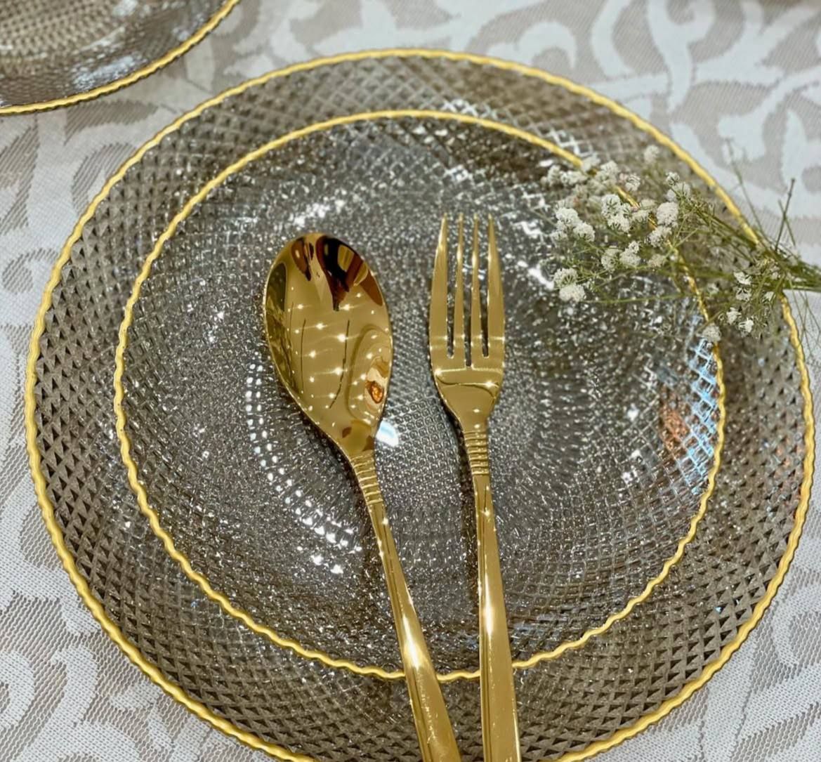 تصویر 2 از سرویس ۳۳ پارچه پیکسل لب طلایی