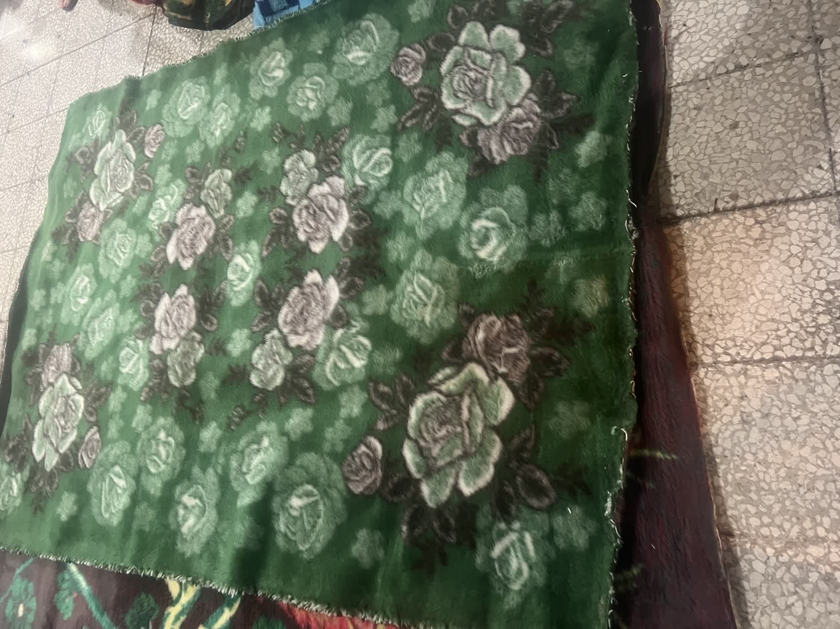 تصویر 1 از قیمت و خرید پتو مینگ عمده