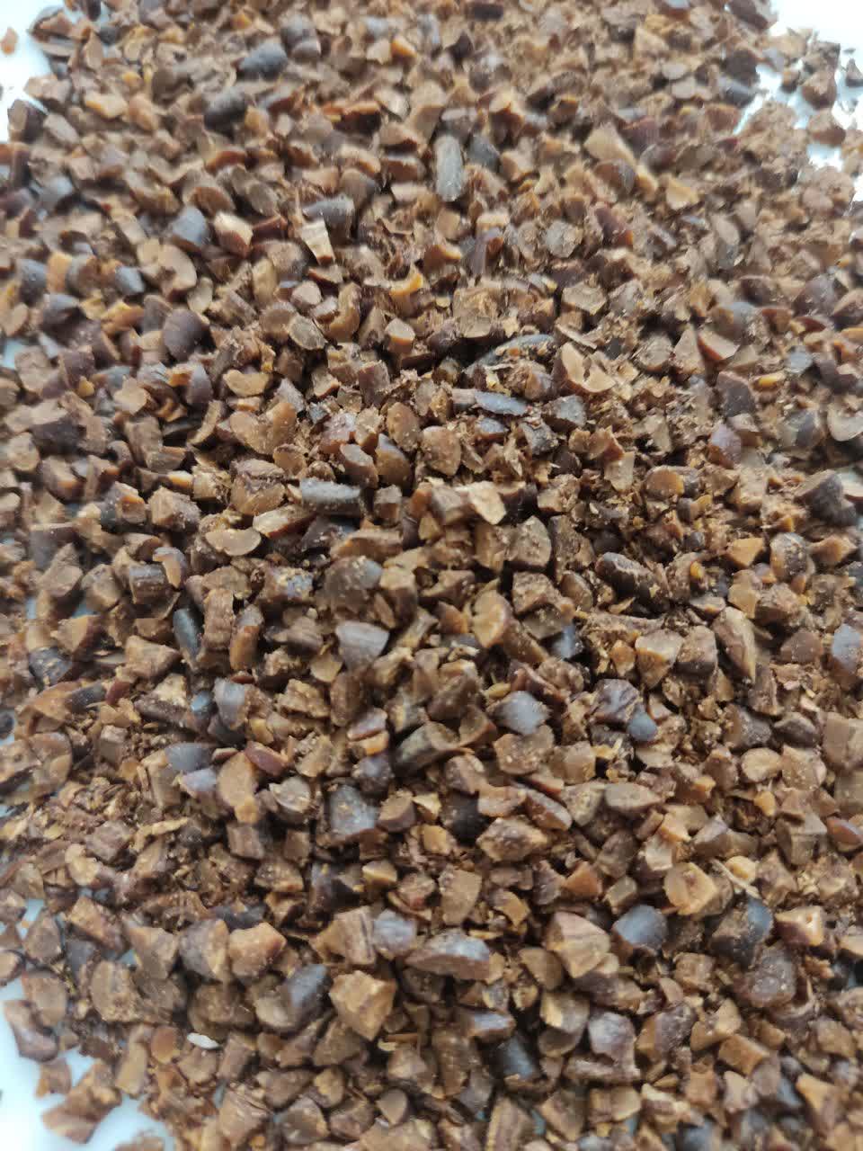 تصویر 2 از دمنوش هسته خرما خرد شده