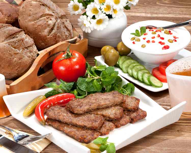 تصویر 4 از قیمت کباب لقمه ممتاز ۷۰% گوشت ۶ عددی