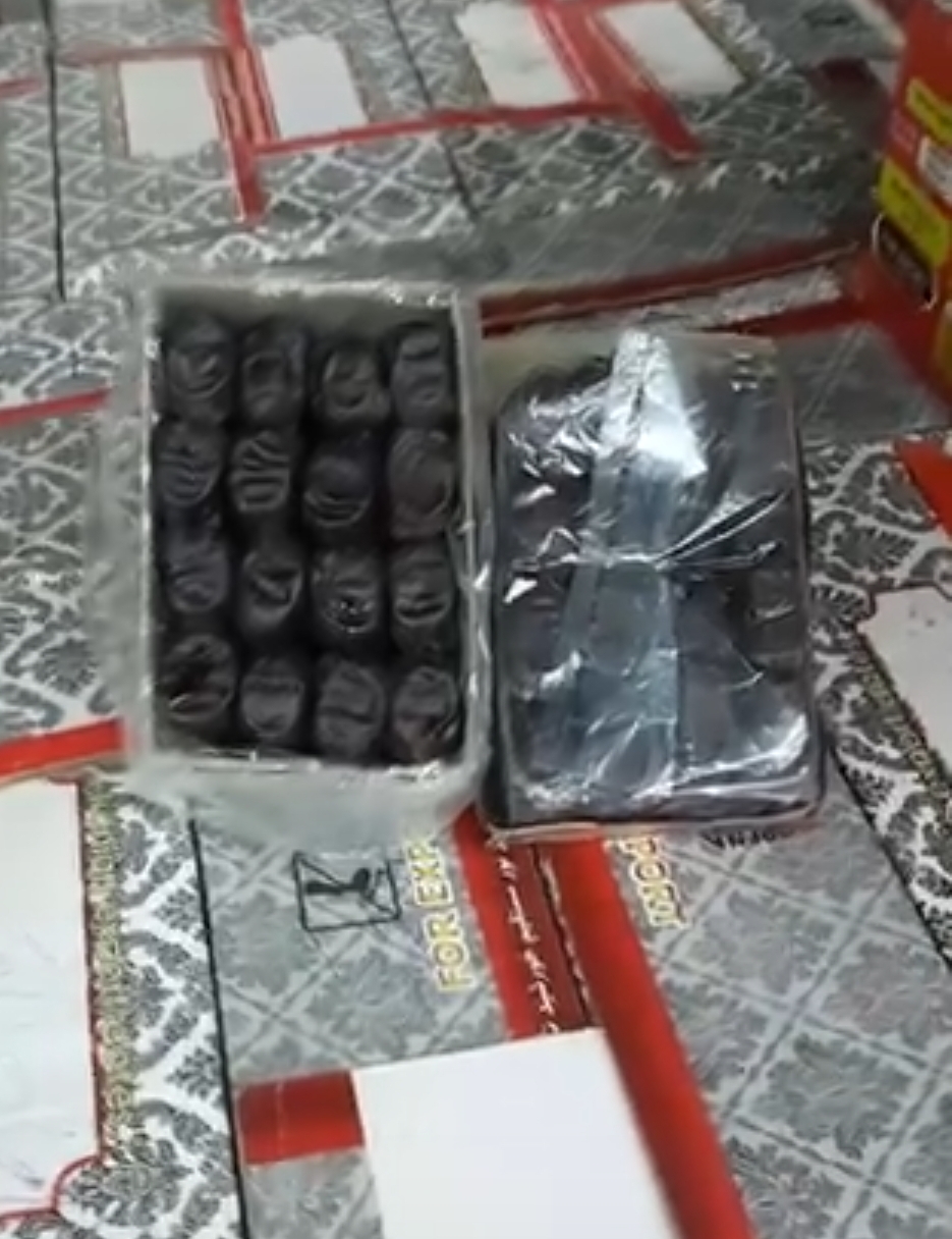 تصویر 2 از قیمت خرما مضافتی صادراتی با کیفیت +  قیمت به صرفه و ارزان