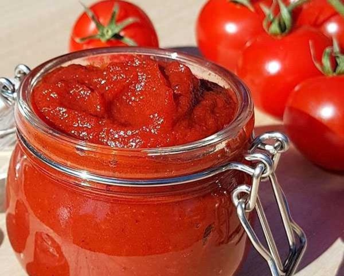 تصویر 1 از قیمت رب گوجه همدانیان با گوجه فرنگی تازه