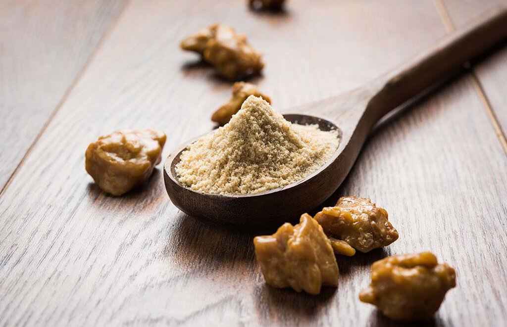 خرید مستقیم آنغوزه از تولیدکننده با تضمین کیفیت