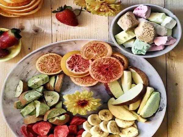 میوه خشک مخلوط ملیکانو با تنوع جذاب از میوه های خوش طعم