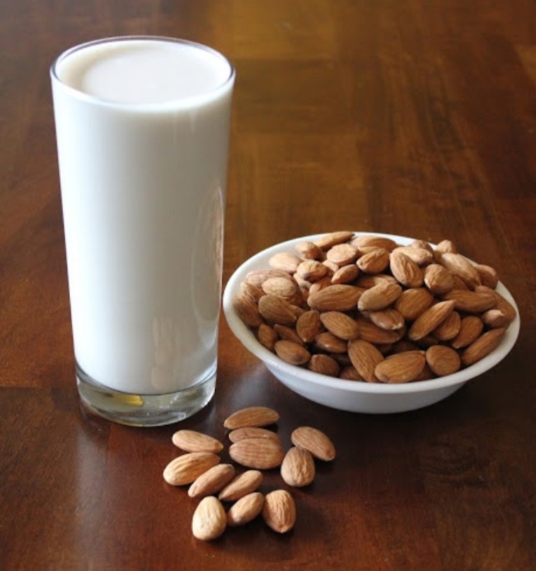 تصویر 2 از مغز بادام درختی مرغوب و عالی