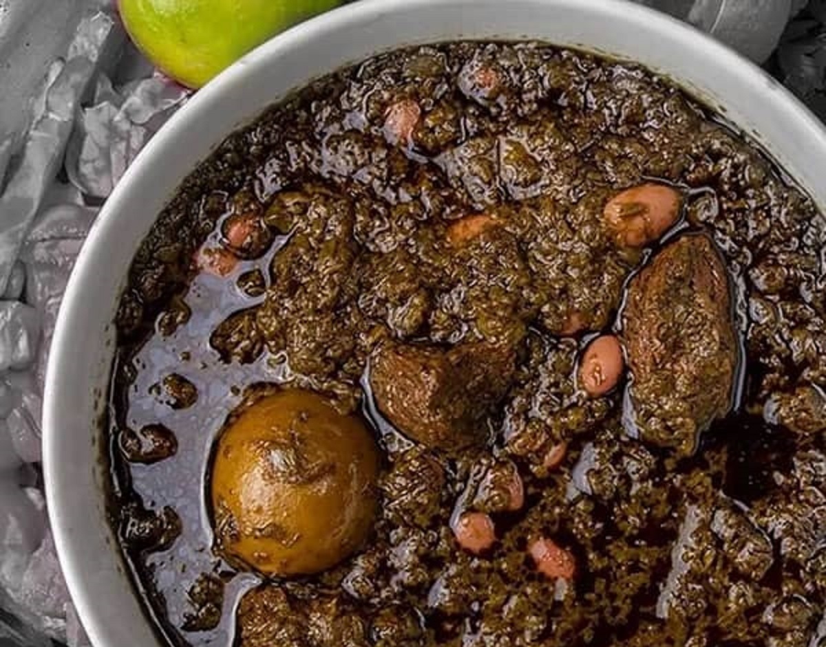 تصویر 2 از کنسرو خورشت قرمه سبزی با طعم اصیل ایرانی
