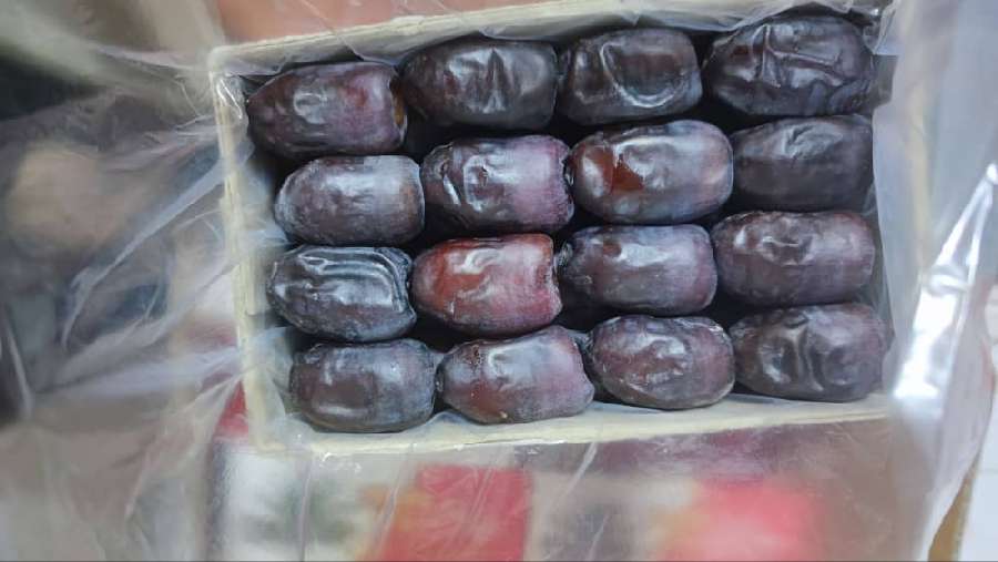 تصویر 2 از خرید و فروش عمده خرما مضافتی