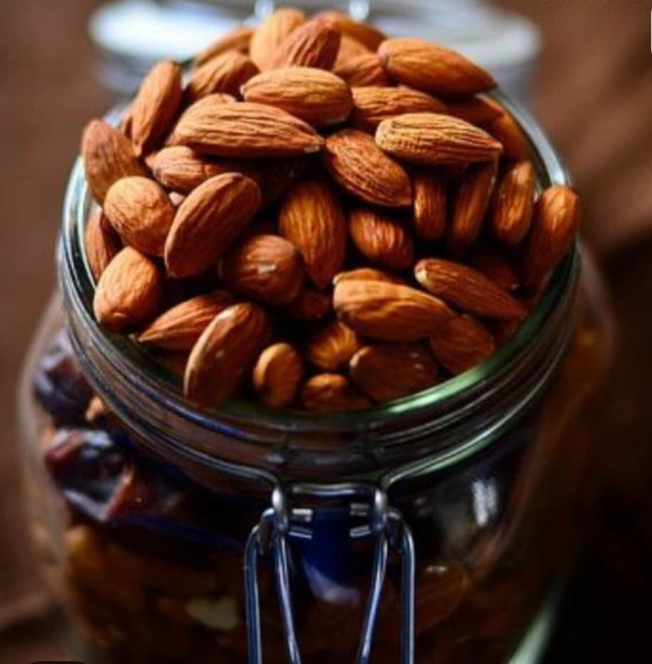 تصویر 2 از خرید و فروش مغز بادام درختی اعلا