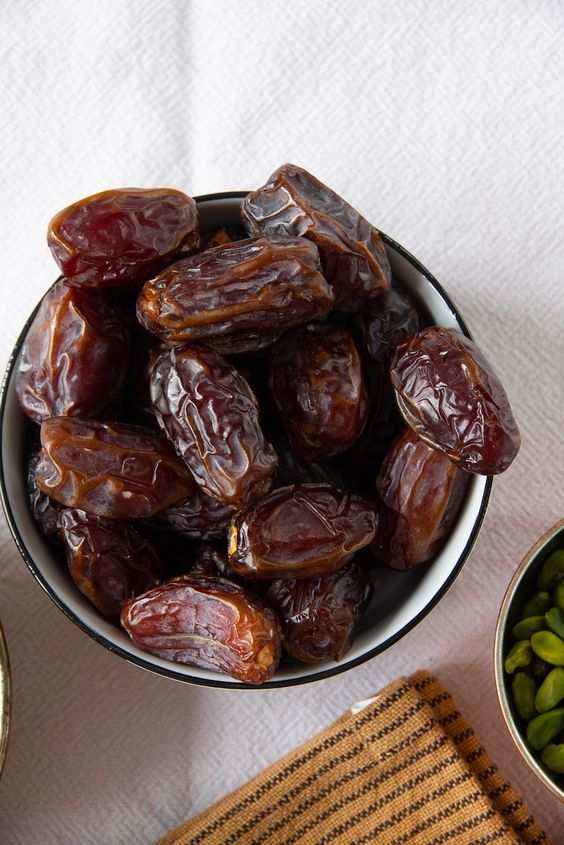 تصویر 1 از خرید و قیمت خرما کبکاب ۱ کیلویی + کیفیت عالی