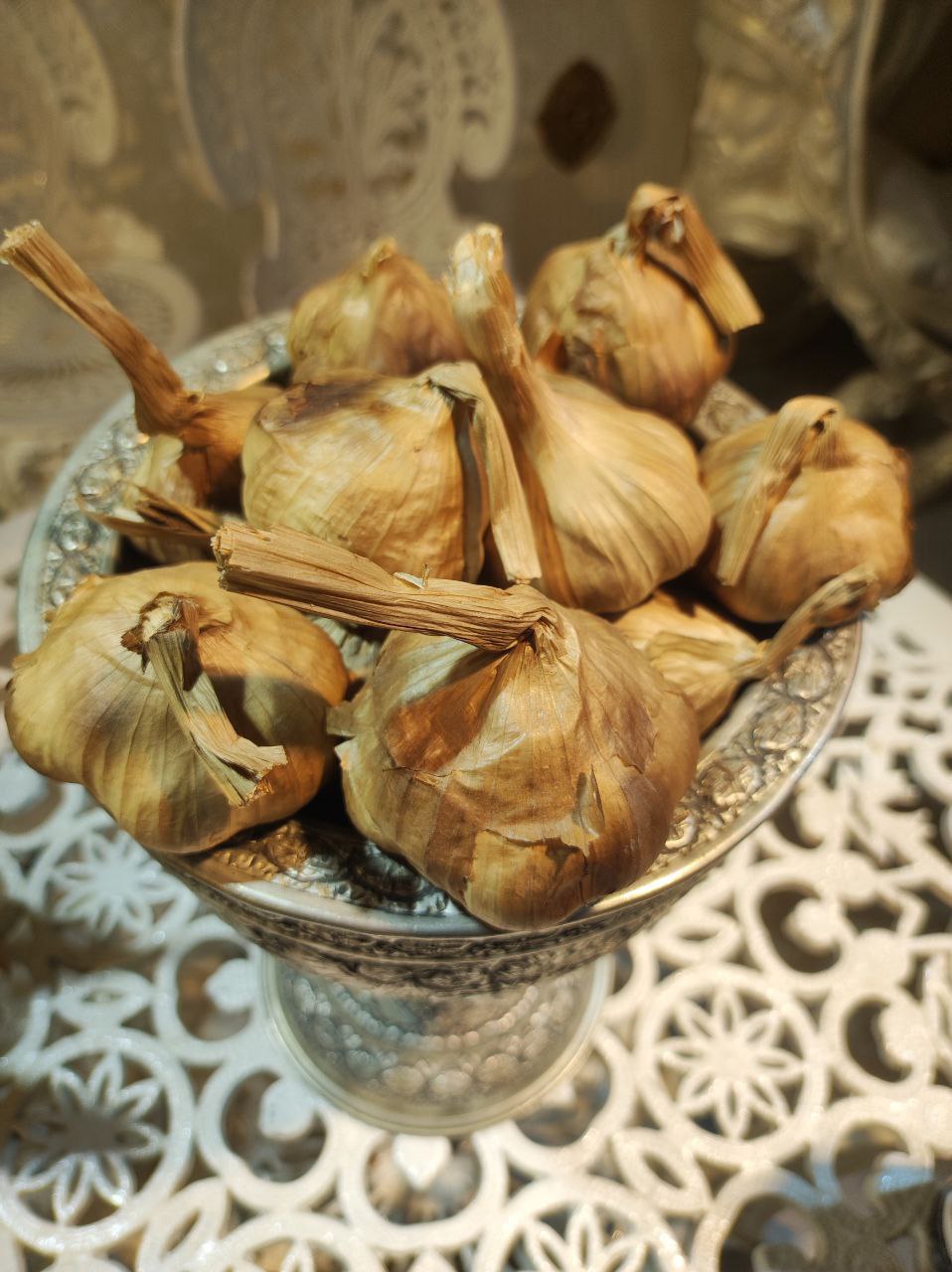 سیر سیاه خام با ساختار دست نخورده و ماهیت اولیه