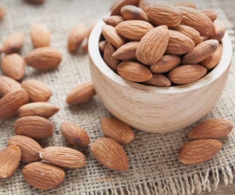 تصویر 3 از مغز بادام درختی مرغوب و ارگانیک ایرانی