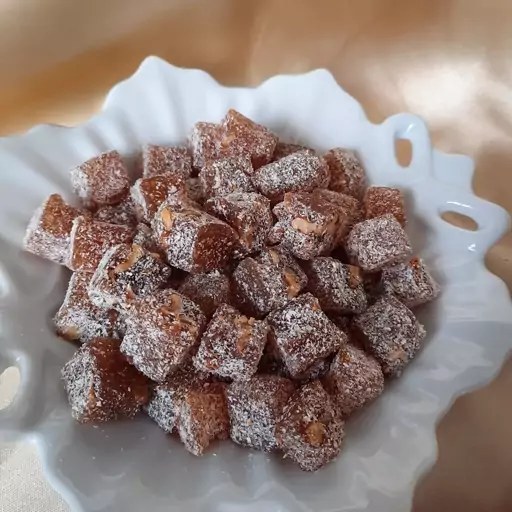تصویر 3 از خرید عمده لوکوم انجیر و گردو + محصولی سالم و پرفروش با بسته‌ بندی صادراتی
