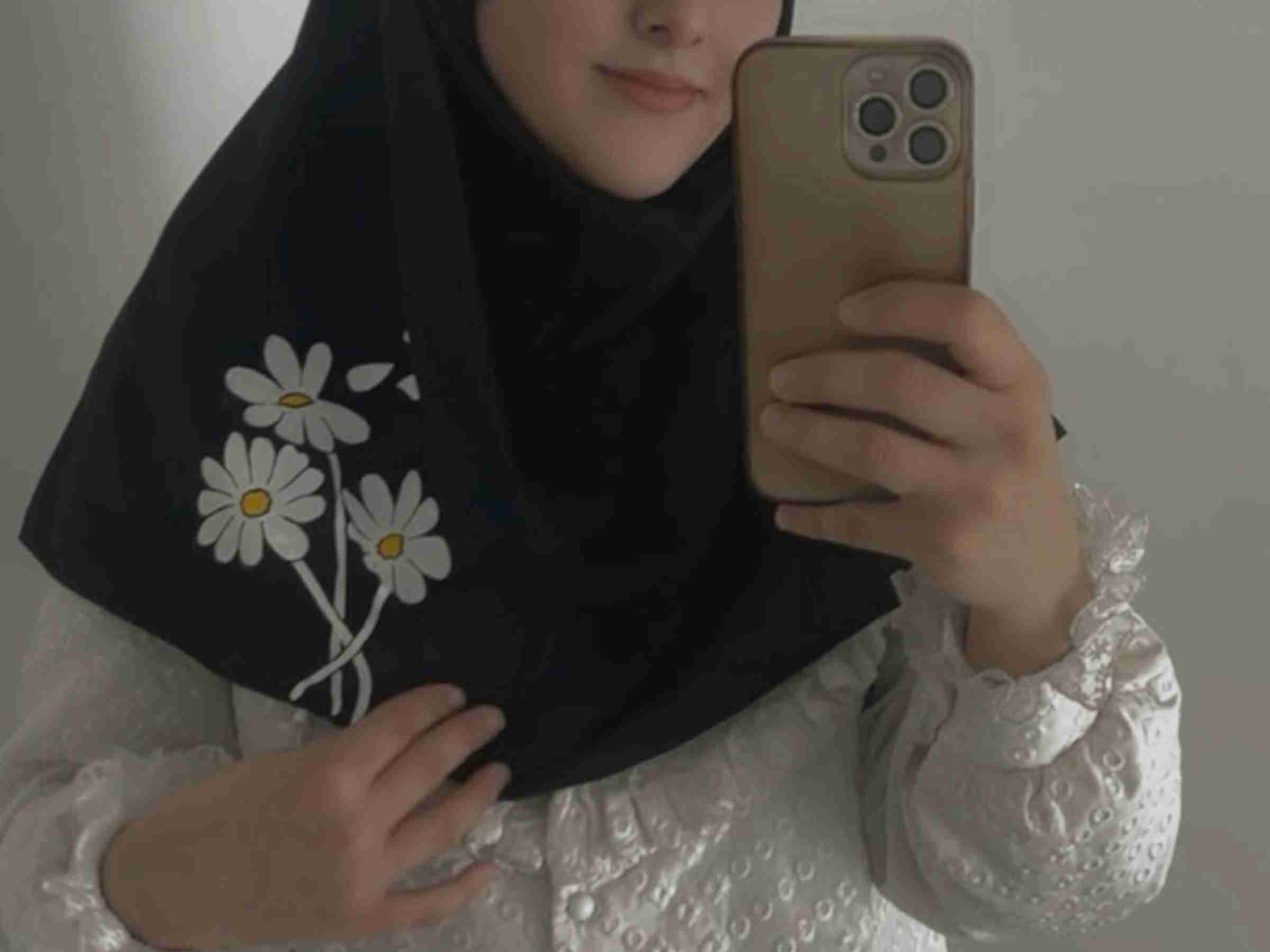 تصویر 3 از قیمت مقنعه نقاشی شده + خرید باور نکردنی