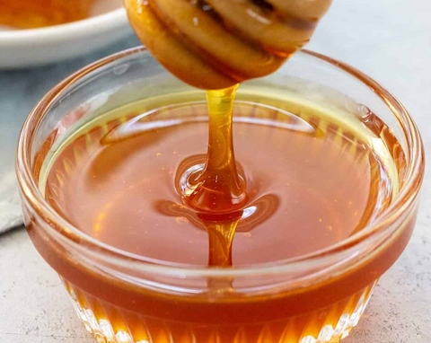 تصویر 1 از عسل کوه های آذربایجان در بسته بندی ساشه 7 گرمی