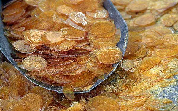 تصویر 1 از قیمت خرید عمده عالی نبات پولکی