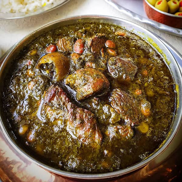 تصویر 3 از کنسرو خورشت قرمه سبزی با طعمی باور نکردنی