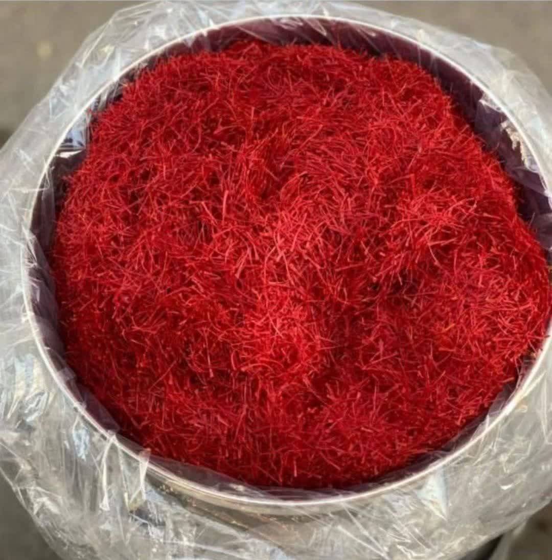 خرید زعفران  100 گرمی اصل و درجه یک با قیمت مناسب